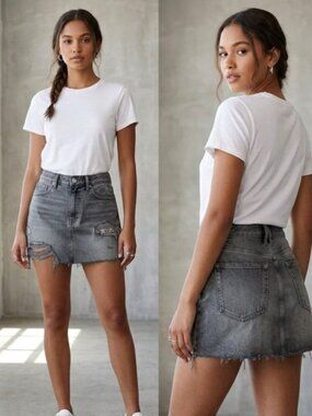 Good American The Khloe Good 90s Mini Skirt Indigo Distressed Denim 4 27
